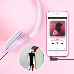 CN3535K - Cellet 5 Foot (1.5 Meter) Premium Flat Wire 3.5mm To 3.5mm Right Angle Pin Auxiliary Audio Cable